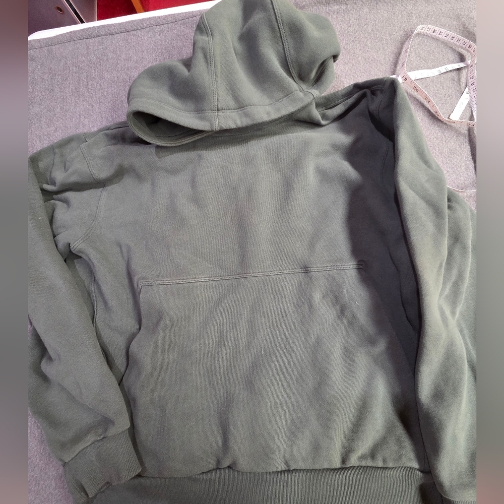 Lululemon Steady State Pullover Hoodie, Size Medium
